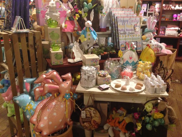 Cracker Barrel Gift Shop