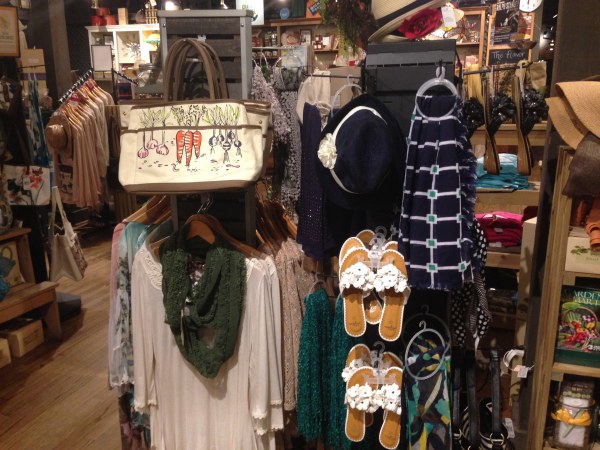 Cracker Barrel Gift Shop