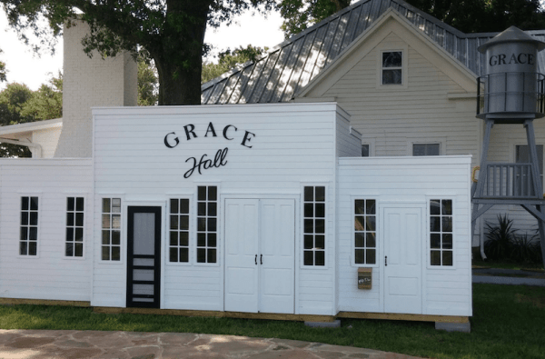 Gruene Hall Play House Replica