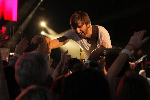 Country Singers with July birthdays