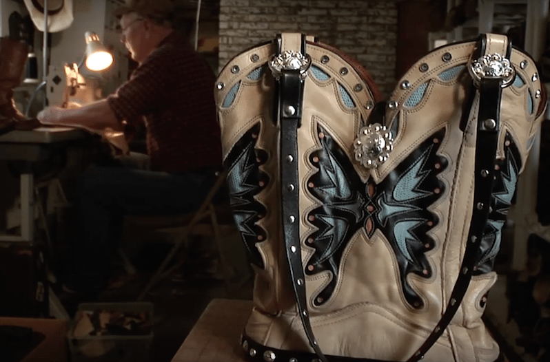 boot purses