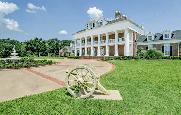 Bear Creek Plantation for sale