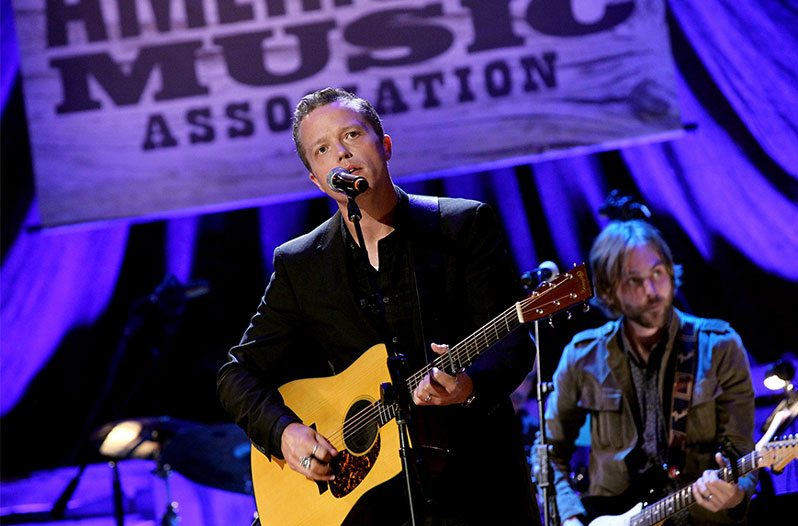 jason isbell discusses sturgill simpson