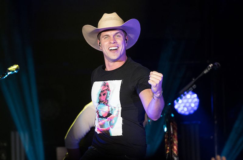 Dustin Lynch Lip Sync Battle