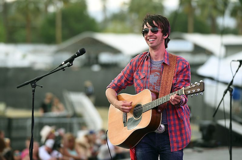Mo Pitney