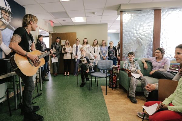 Keith Urban Musicians On Call
