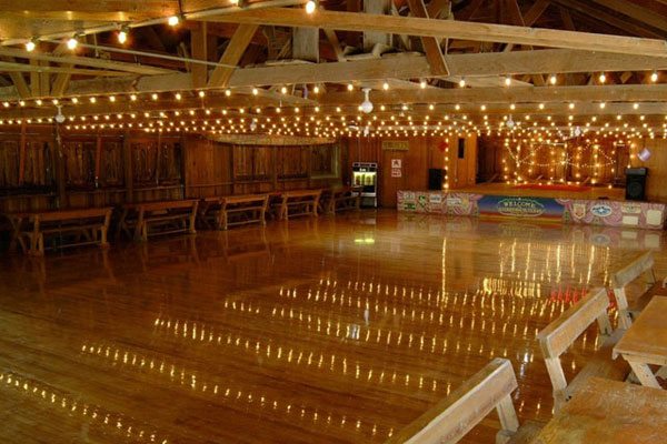 Image via Texas Dance Hall Tour