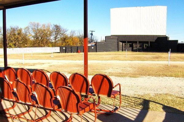 drive in movie theater texas