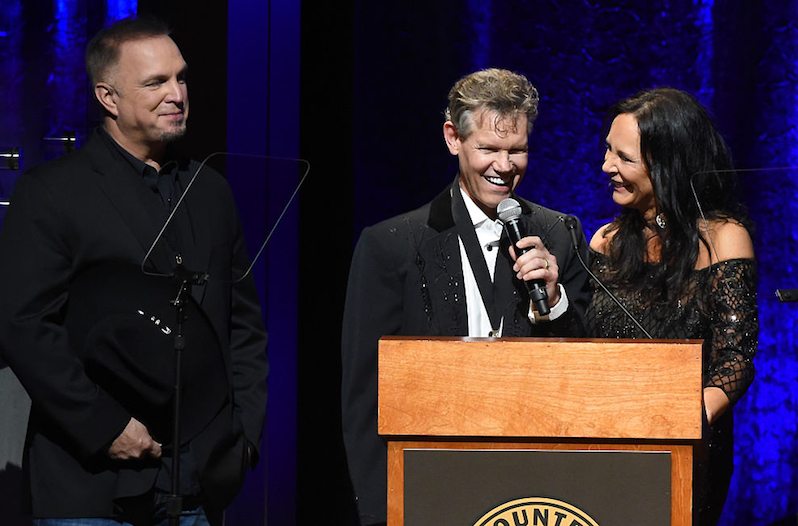 Garth Brooks Randy Travis Tribute