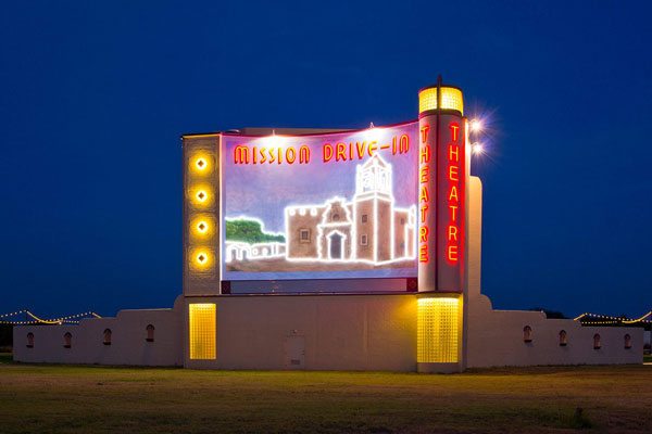 drive in movie theater texas