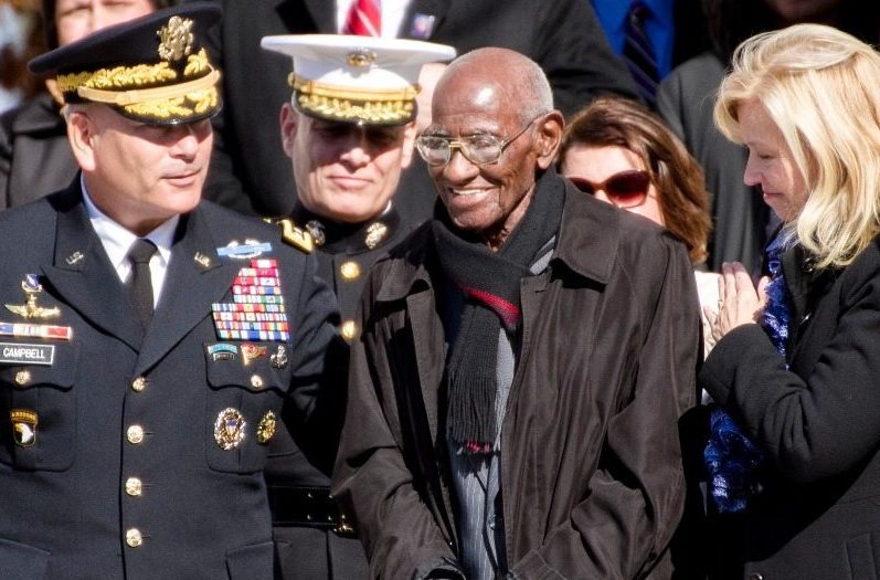 Richard Overton Dies