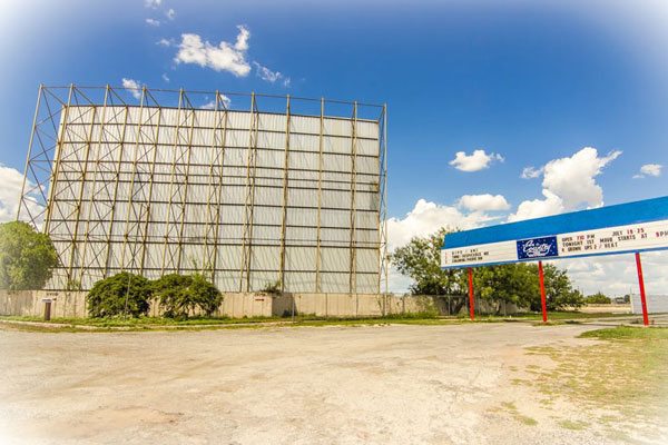drive in movie theater texas