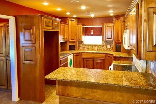 Image via Merry Terry & Associates Real Estate