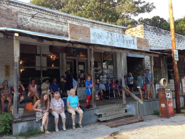 Facebook/Dixie Dining