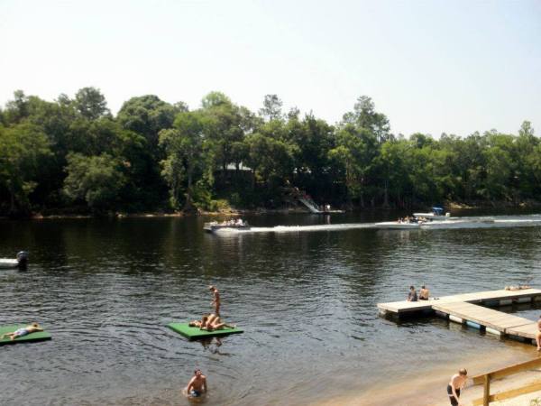 Facebook/ Bob's River Place