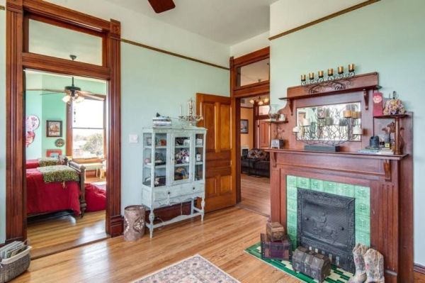 gallery-1491325136-502-w-clinton-st-dublin-tx-76446-21