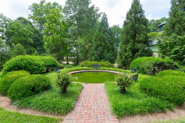 Sotheby's International Realty