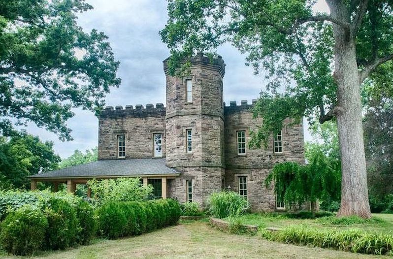Melrose Castle