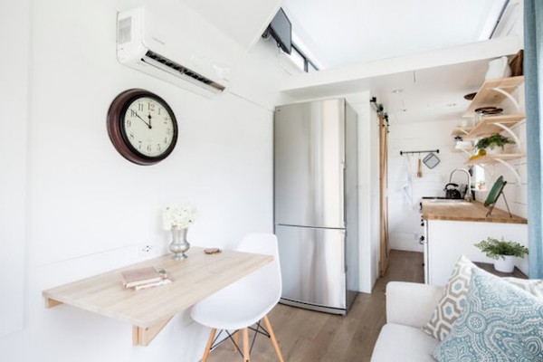Extra Tiny house