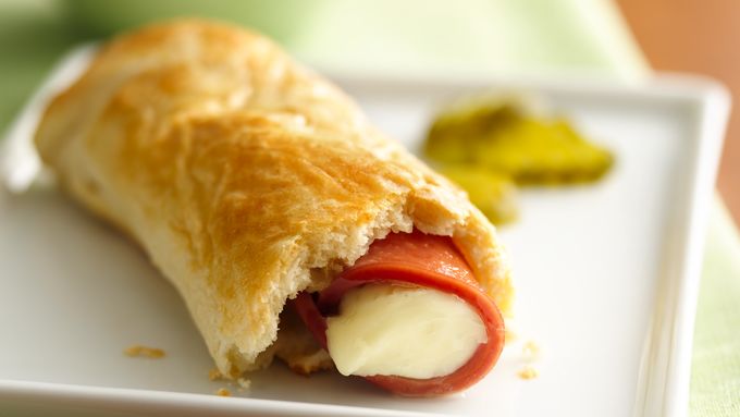 Bologna and Cheese Roll-Ups