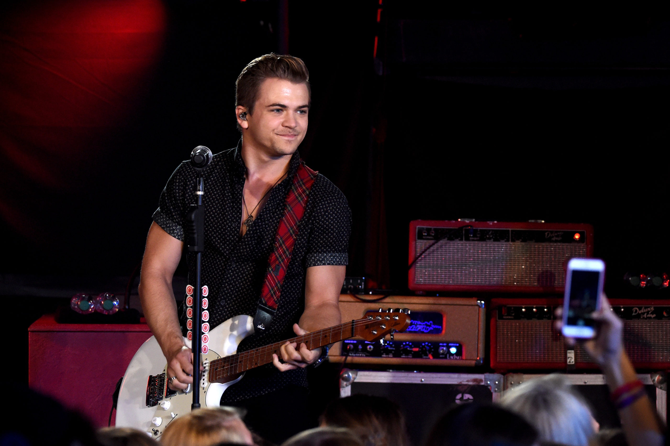 Country Singers with September Birthdays
