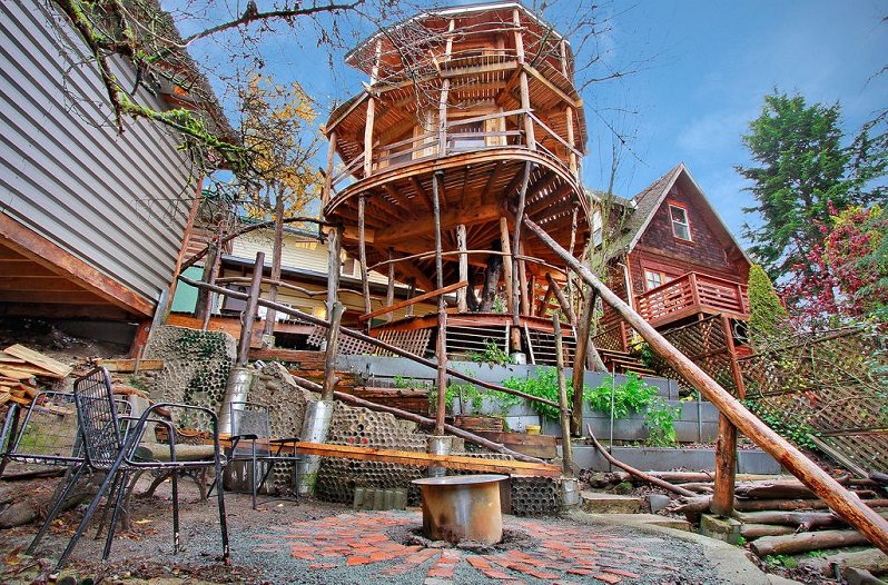 treehouse