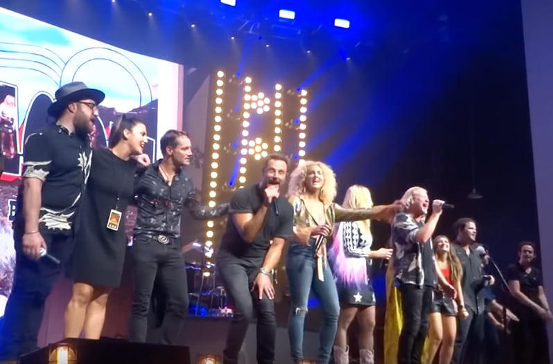 Miranda Lambert Lean on Me