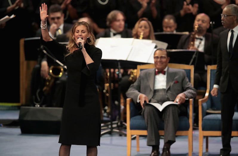 Faith Hill Aretha Franklin Funeral
