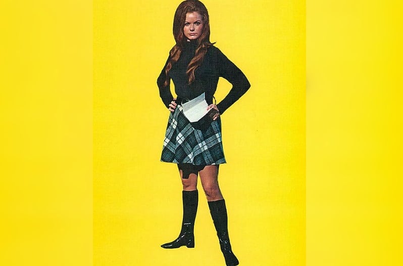 Jeannie C Riley
