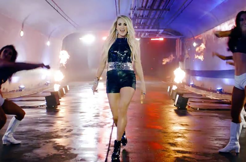 Carrie Underwood Sunday Night Football