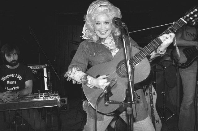 Dolly Parton rehearses for her New York nightclub debut at the West Village's Bottom Line. 