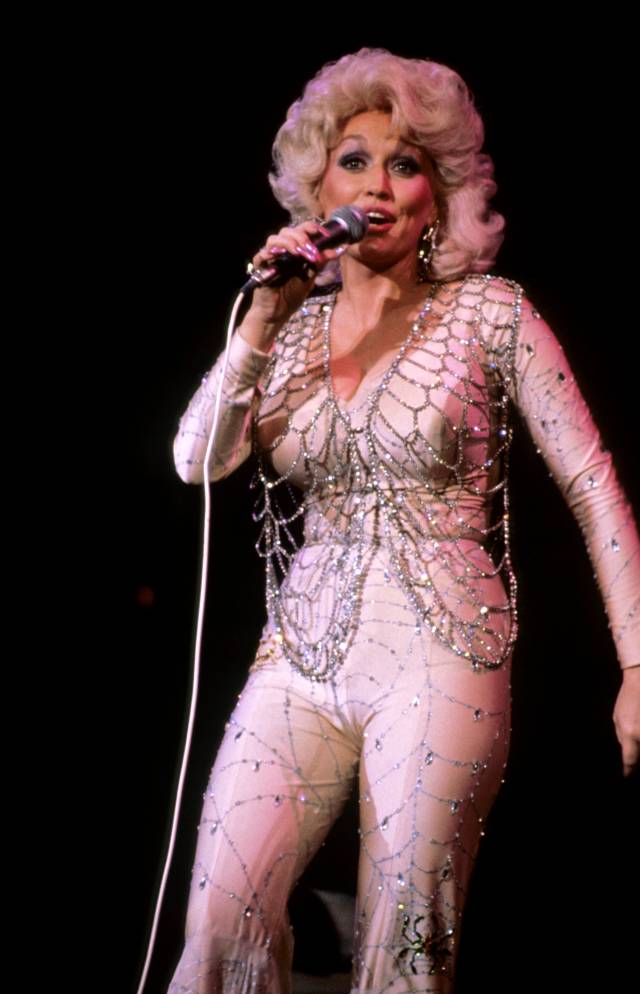 Photo of Dolly Parton onstage