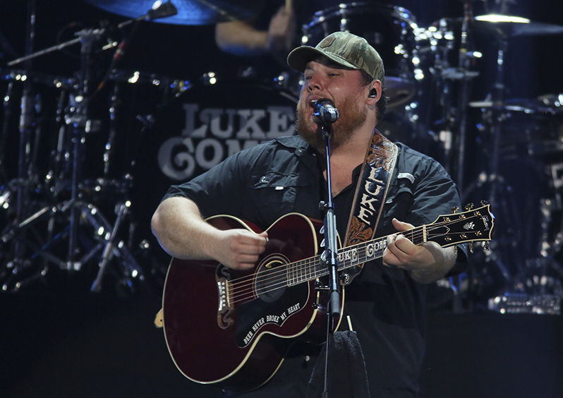 Luke Combs Beer Never Broke My Heart