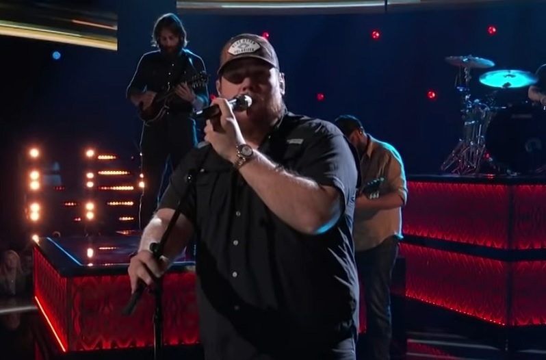 Luke Combs The Voice