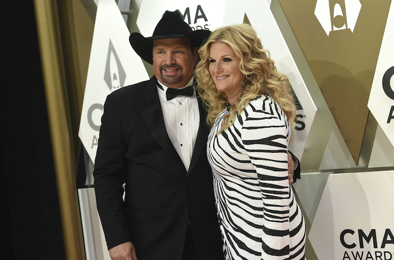 Garth Brooks Trisha Yearwood Opry