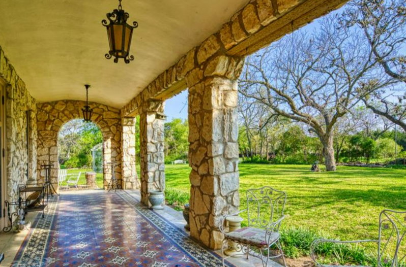Kerrville Castle