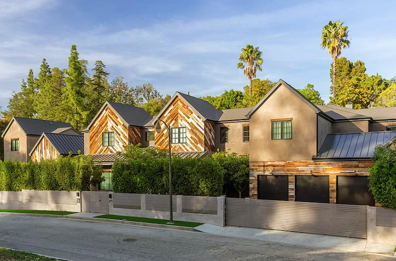 Kelly Clarkson California House