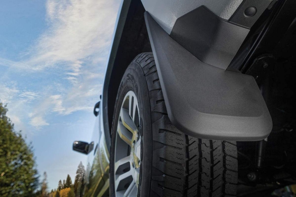 Husky Liners Fits 2014-18 Chevrolet Silveado 1500, 2019 Chevrolet Silverado 1500 LD, 2015-19 Chevrolet Silverado 2500/3500 - SINGLE REAR WHEELS Custom Front and Rear Mud Guard Set