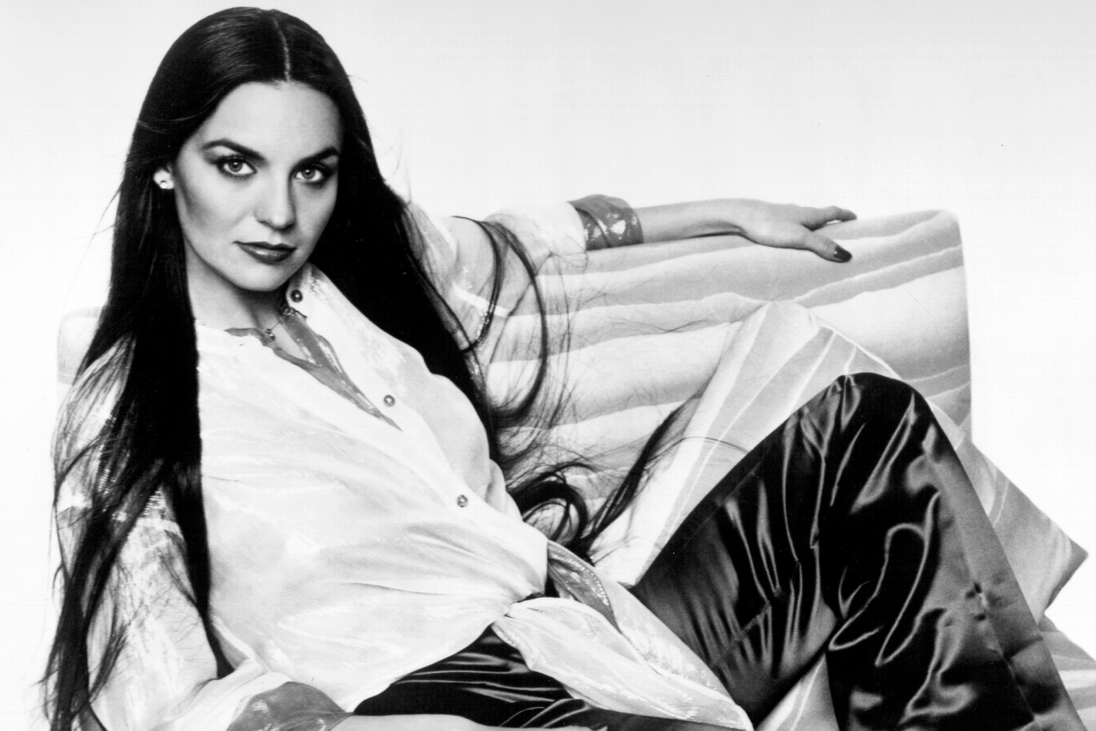 Photo of Crystal Gayle