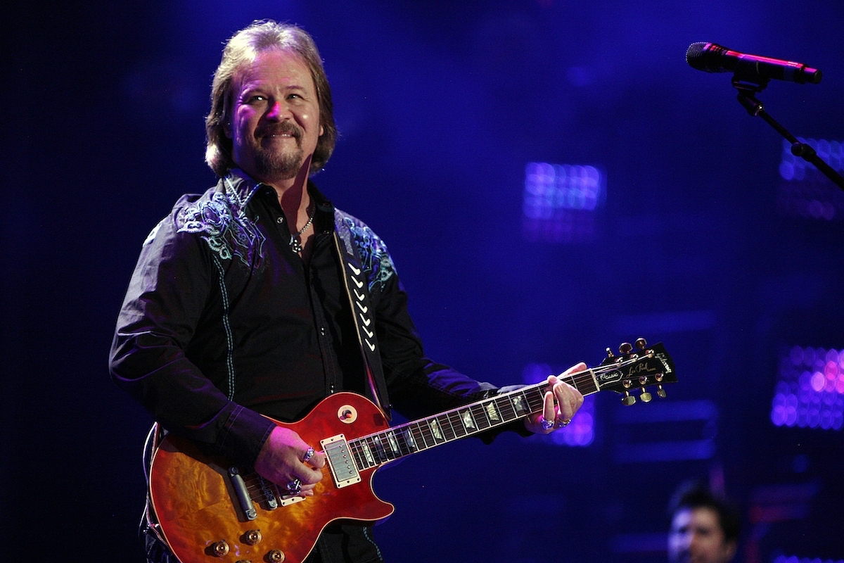 Travis Tritt Ghost Town Nation