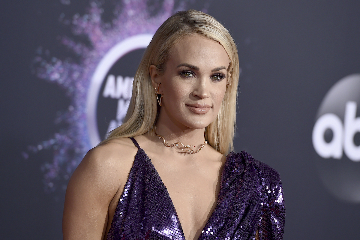 carrie underwood christmas album