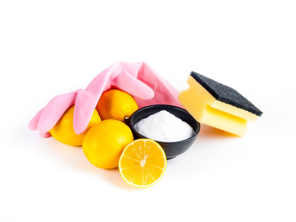 baking soda and lemons
