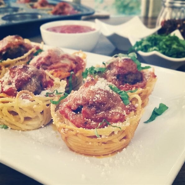 Spaghetti Meatball Muffin Bites