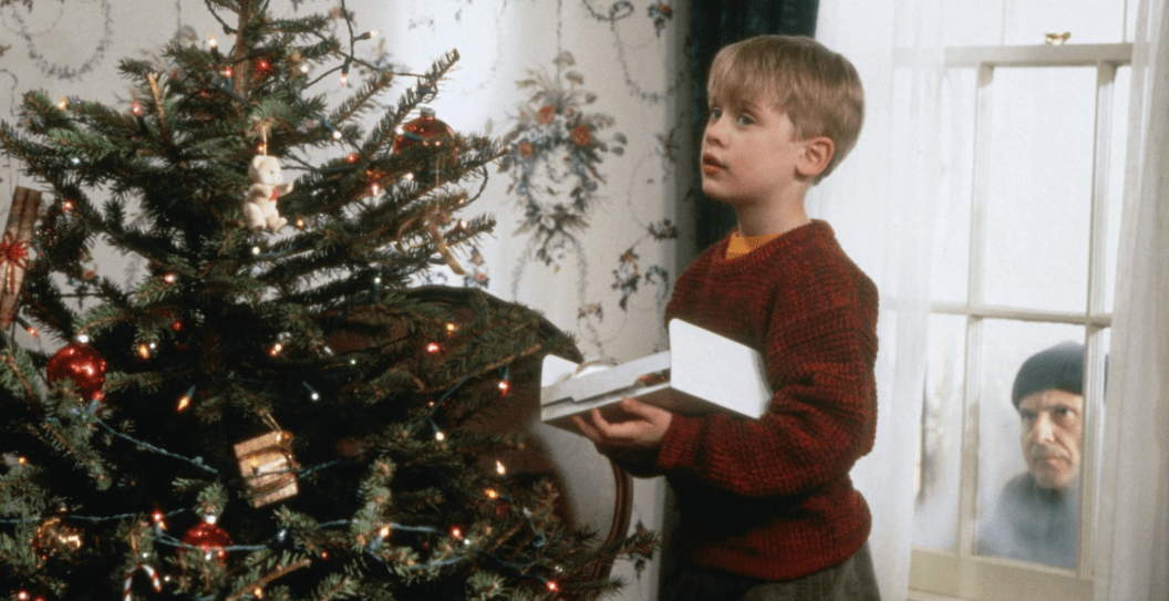 McCauley Culkin and Joe Pesci in 'Home Alone'