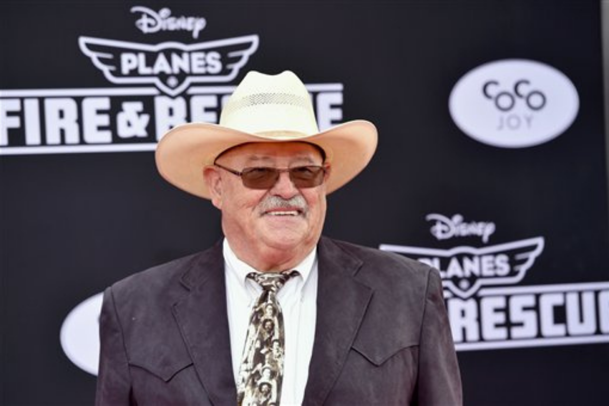 Barry Corbin