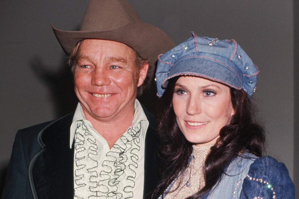 Country singer Loretta Lynn and her husband Mooney Lynn at a soiree in circa 1976.