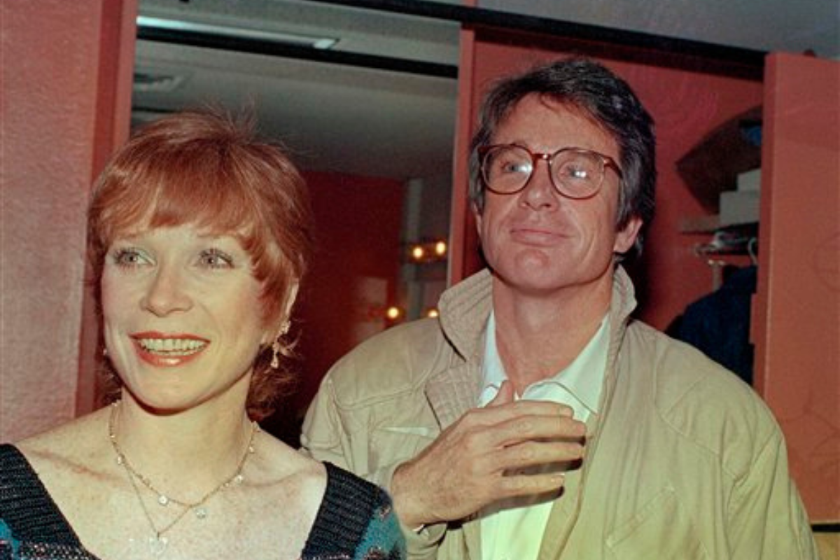 Shirley Maclaine brother
