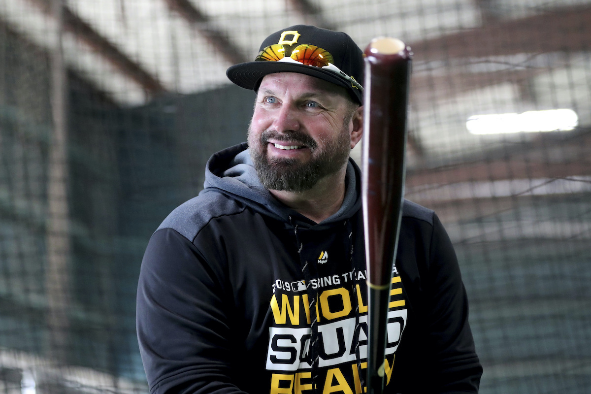 Garth Brooks spring training