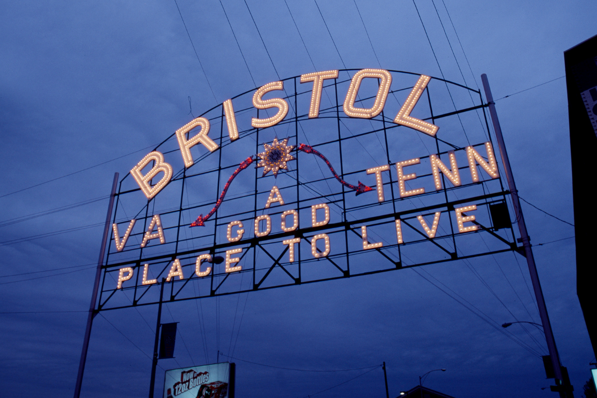Sign, Bristol, Virginia-Tennessee border