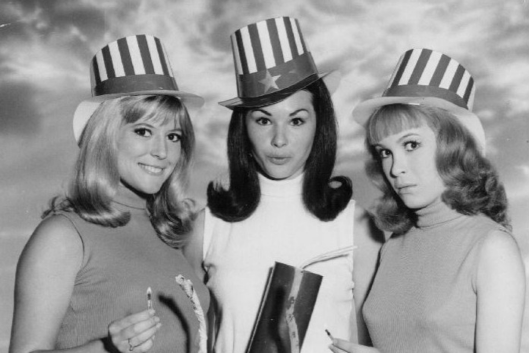 lori saunders
